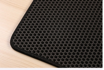 Tapis confortable pour litière de chat, pratique et élégant.