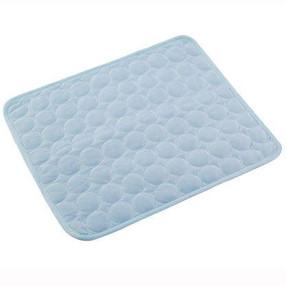 Tapis rafraîchissant portable pour animaux à utiliser à l'extérieur.