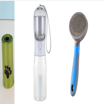 Bouteille d'eau multifonction pour chiens et chats, pratique pour les voyages.