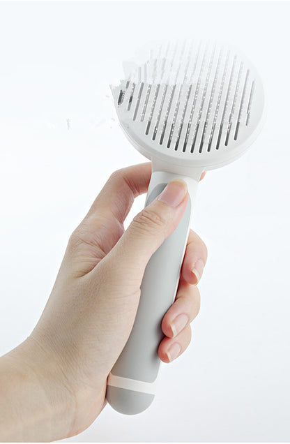Peigne doux pour le toilettage des chiens et chats avec délicatesse.