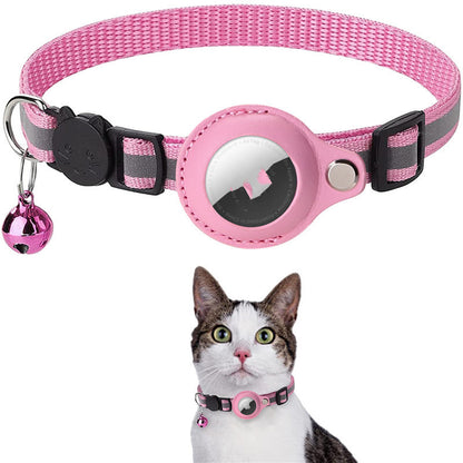 Collier réfléchissant étanche avec Airtag pour animaux en extérieur.