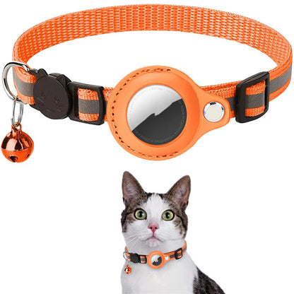 Collier réfléchissant étanche avec Airtag pour animaux en extérieur.