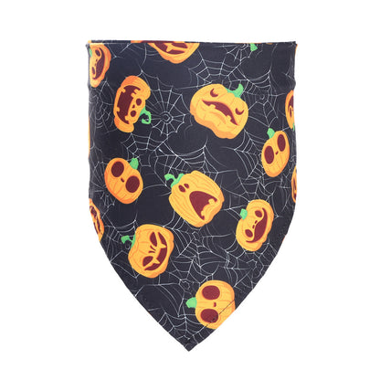 Serviette Saliva Halloween pour animaux, idéale pour les fêtes.