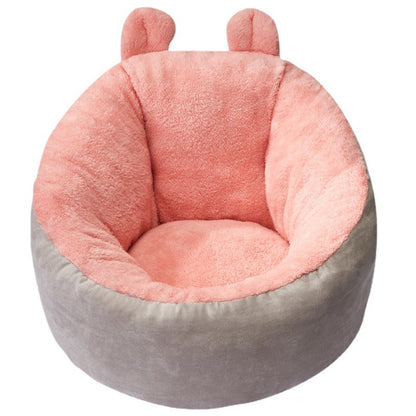 Coussin douillet chauffant conçu pour le confort des chiens.