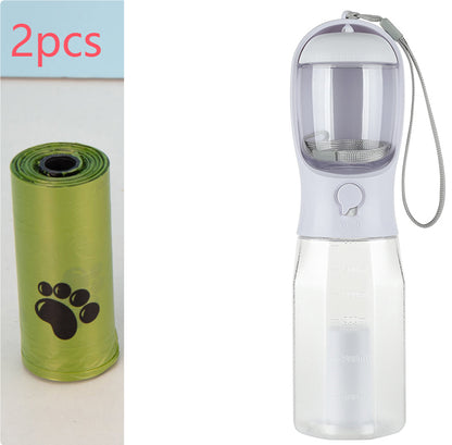 Bouteille d'eau multifonction pour chiens et chats, pratique pour les voyages.