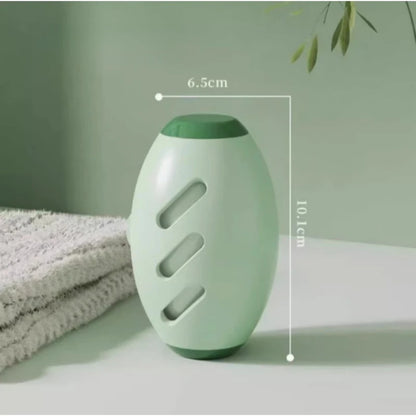 Rouleau adhésif réutilisable pour poils d'animaux, facile à utiliser et efficace.