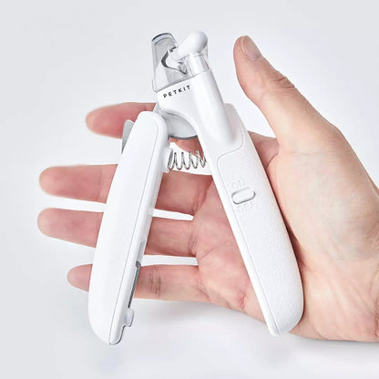 Coupe-ongles professionnel avec LED pour une coupe précise des griffes.
