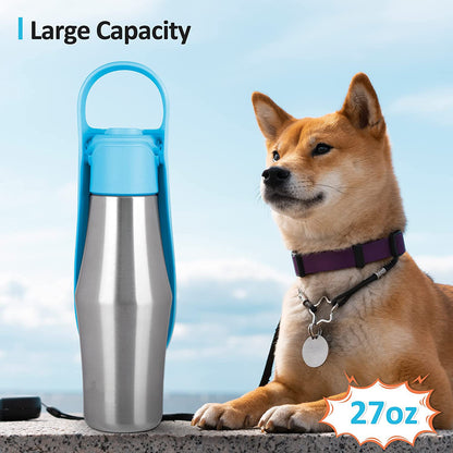 Bouteille d'eau portable en silicone pour chien, légère et facile à transporter.
