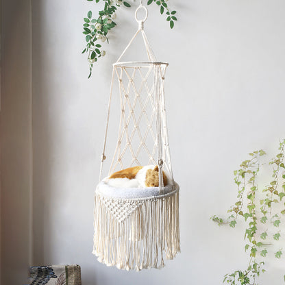Hamac suspendu en macramé pour le confort des chats