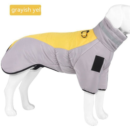 Manteau d'hiver imperméable conçu pour la protection des chiens.